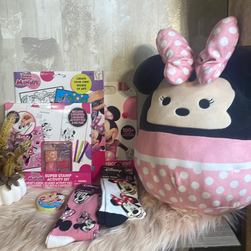 Minnie Mouse Bundle